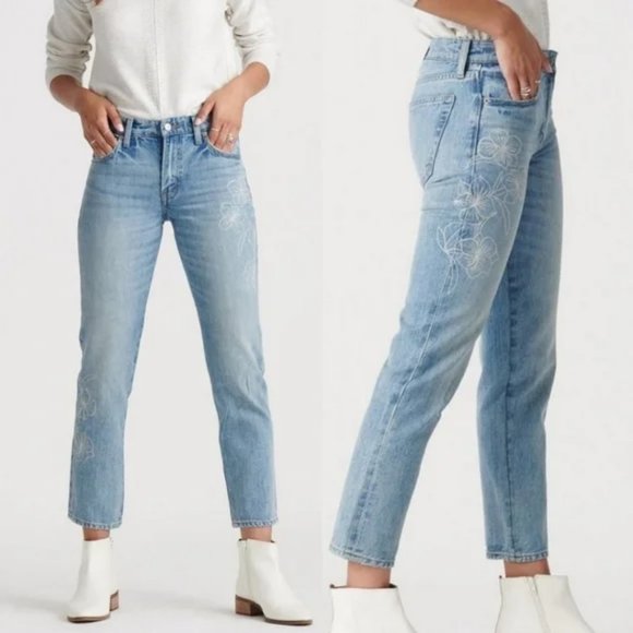 Lucky Brand Denim - NWT Lucky Brand Sienna Slim Floral Embroidered Boyfriend Jeans Size 8 / 29 Crop